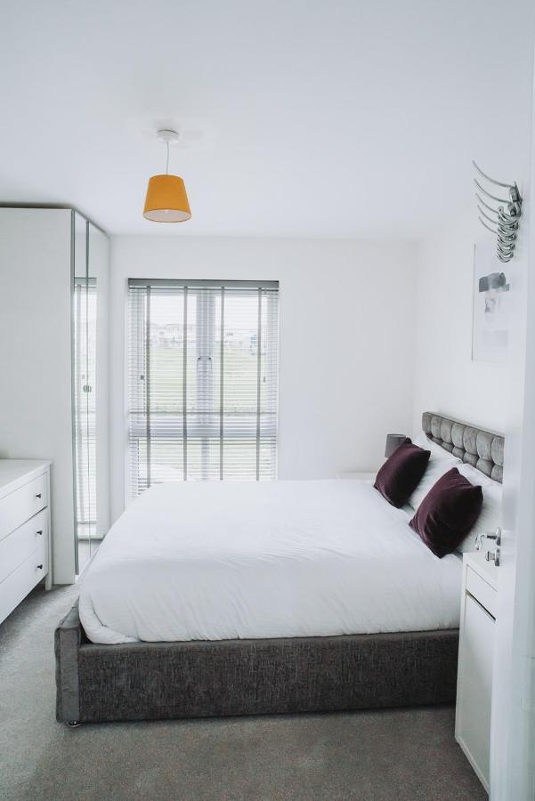 Appartement Deluxe 2 Bed Flat In Patchway Near Aztec West And Cribbs Causeway Bristol Extérieur photo